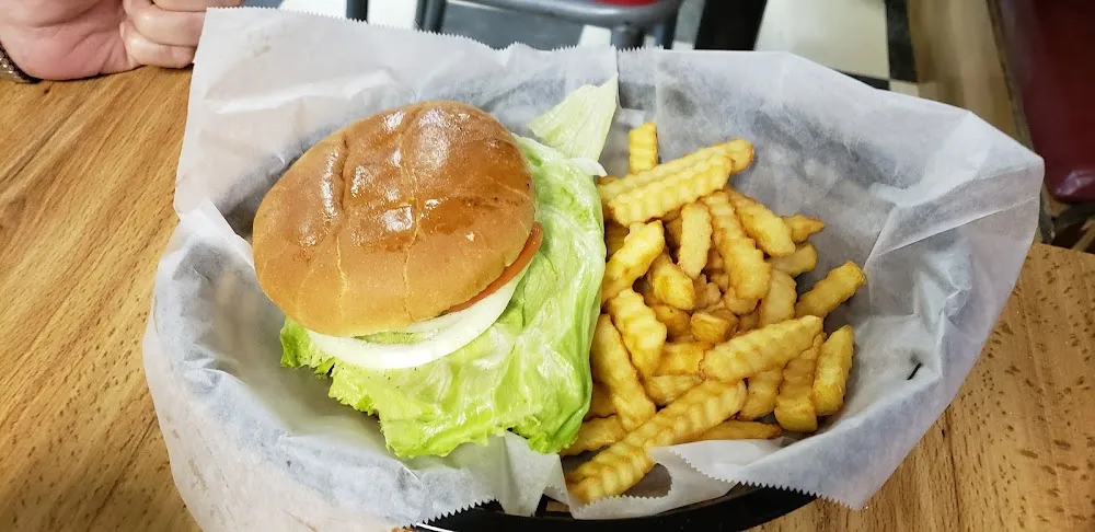 Cheeseburger Basket